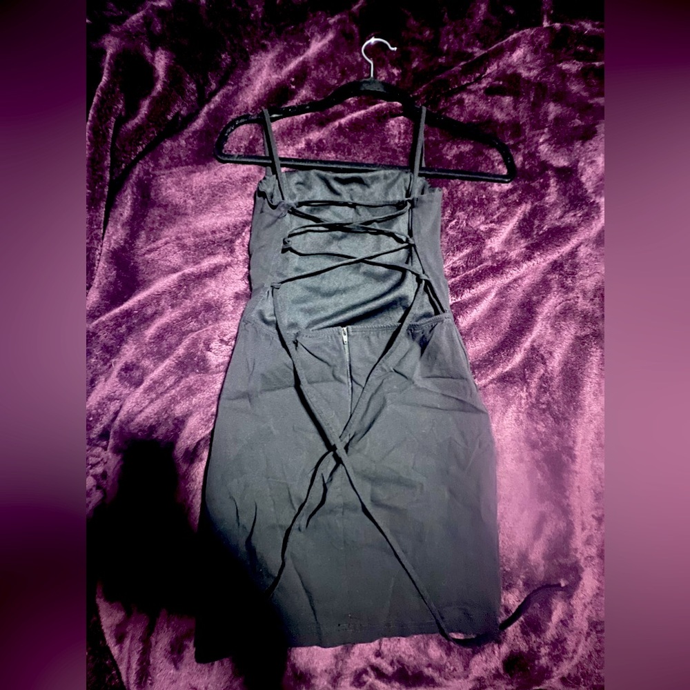 -Small Black luxurious thick dress